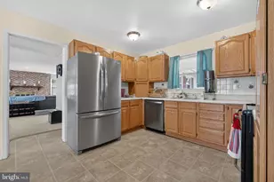 4003 Woodrow Ln, Bowie, MD 20715 - Photo 5