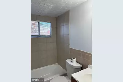 7617 Fontainebleau Drive #2141, Hyattsville, MD 20784 - Photo 9