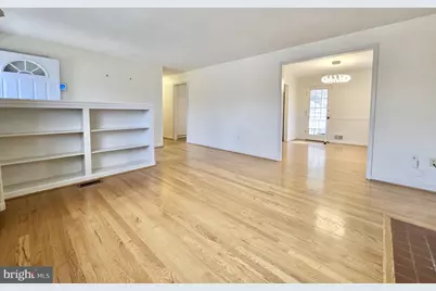 7400 Pembroke Drive, Clinton, MD 20735 - Photo 11