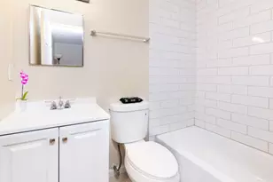 3720 Silver Park Ct, Suitland, MD 20746 - Photo 5