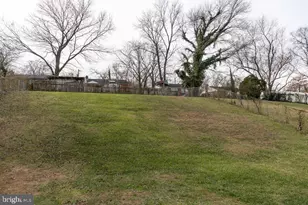 6621 Greenvale Pkwy, Riverdale, MD 20737 - Photo 31