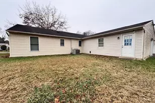 16400 Pointer Ridge Dr, Bowie, MD 20716 - Photo 5