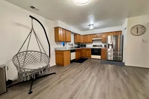 16400 Pointer Ridge Dr, Bowie, MD 20716 - Photo 13