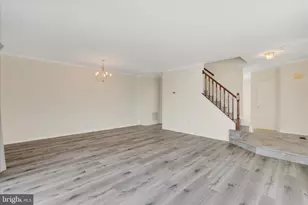 8710 Post Oak Way, Landover, MD 20785 - Photo 7