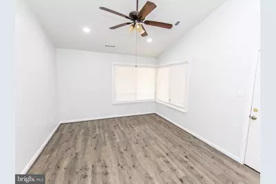 15901 Perkins Lane, Bowie, MD 20716 - Photo 7