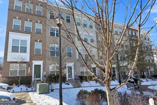 9713 Weshire Dr, Upper Marlboro, MD 20774 - Photo 9