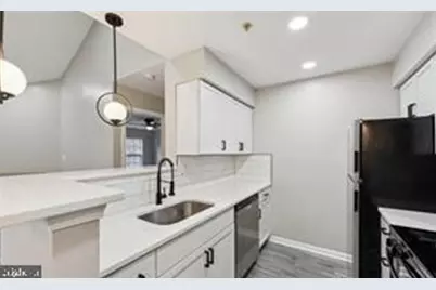 8931 Town Center Circle #6-308, Upper Marlboro, MD 20774 - Photo 9