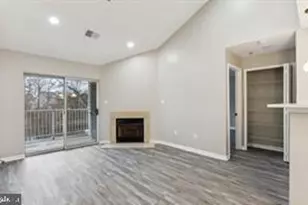 8931 Town Center Cir, Upper Marlboro, MD 20774 - Photo 13