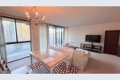 6100 Westchester Park Drive #609, College Park, MD 20740 - Photo 13