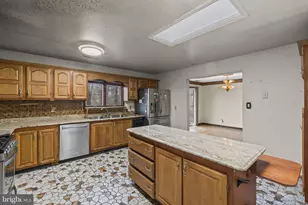 7811 Heflin Dr, Clinton, MD 20735 - Photo 17