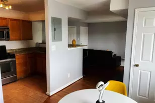 2510 Markham, Landover, MD 20785 - Photo 9