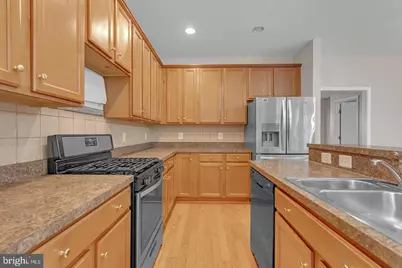 626 Tailgate Terrace, Landover, MD 20785 - Photo 7