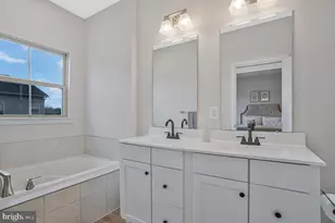 160 Lyons Crk Dr, Laurel, MD 20708 - Photo 23