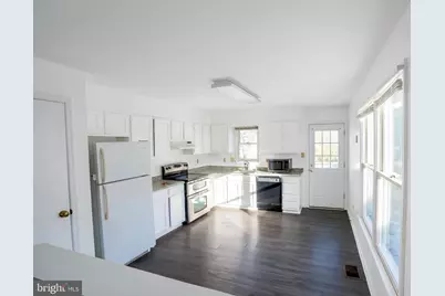 8729 36th Avenue, College Park, MD 20740 - Photo 7