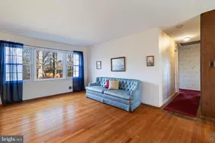 7118 Lory Ln, Lanham, MD 20706 - Photo 7