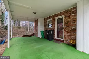 7118 Lory Ln, Lanham, MD 20706 - Photo 31