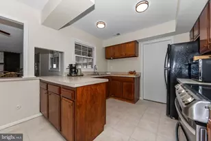 12222 Wynmore Ln, Bowie, MD 20715 - Photo 13