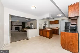 12222 Wynmore Ln, Bowie, MD 20715 - Photo 9