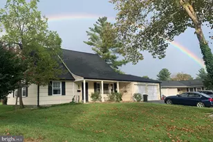 12222 Wynmore Ln, Bowie, MD 20715 - Photo 3