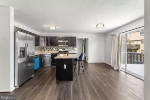 3402 Forest Rose Ct, District Heights, MD 20747 - Photo 11