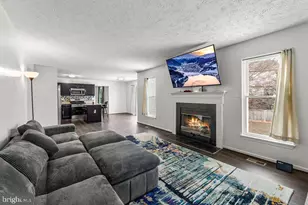 3402 Forest Rose Ct, District Heights, MD 20747 - Photo 9