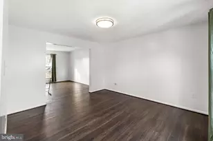 3402 Forest Rose Ct, District Heights, MD 20747 - Photo 3