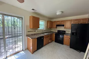 6113 Hil-Mar Dr, District Heights, MD 20747 - Photo 5