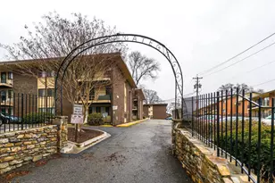 3930 Stone Gate Dr, Suitland, MD 20746 - Photo 15