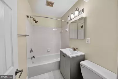 5601 Parker House Terrace #319, Hyattsville, MD 20782 - Photo 17