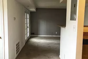 2514 Markham Ln, Landover, MD 20785 - Photo 9