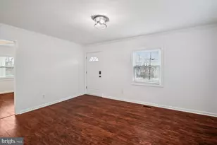 9704 48th Pl, College Park, MD 20740 - Photo 3