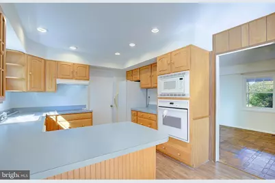 2811 Barberry Lane, Bowie, MD 20715 - Photo 21