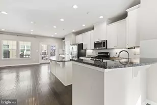 10512 Presidential Pkwy, Upper Marlboro, MD 20772 - Photo 7