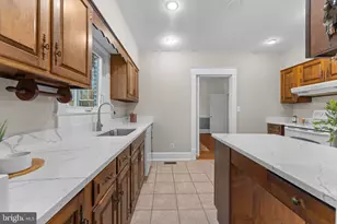 9905 Croom Rd, Upper Marlboro, MD 20772 - Photo 49