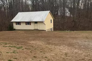 9905 Croom Rd, Upper Marlboro, MD 20772 - Photo 5