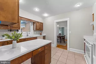 9905 Croom Rd, Upper Marlboro, MD 20772 - Photo 47