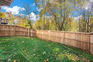 10201 Tulip Tree Dr, Bowie, MD 20721 - Photo 3