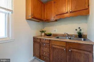 8 Laurel Hill Rd, Greenbelt, MD 20770 - Photo 9