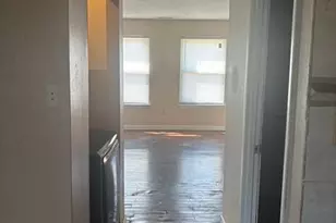 5104 Emo St, Capitol Heights, MD 20743 - Photo 5