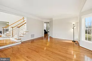 7804 Killbarron Dr, Laurel, MD 20707 - Photo 7