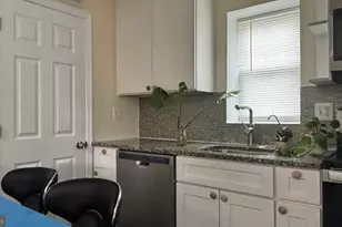 8146 Allendale, Landover, MD 20785 - Photo 5