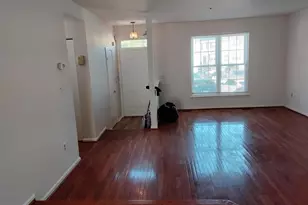 3628 Wood Creek Dr, Suitland, MD 20746 - Photo 9