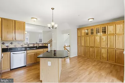 10827 Vista Gardens Drive, Bowie, MD 20720 - Photo 9