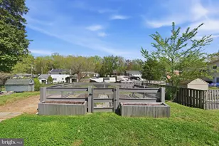 10908 Dower House Ct, Upper Marlboro, MD 20772 - Photo 43