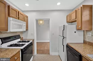 7547 Ardwick Ardmore Rd, Hyattsville, MD 20784 - Photo 3