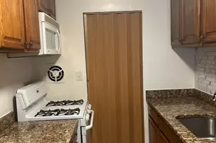 7609 Fontainebleau Dr, New Carrollton, MD 20784 - Photo 7