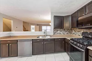 16116 Edenwood Dr, Bowie, MD 20716 - Photo 3