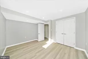 913 Highview Dr, Capitol Heights, MD 20743 - Photo 47