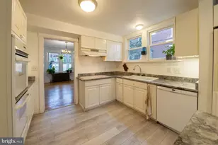 4302 Sheridan St, University Park, MD 20782 - Photo 11