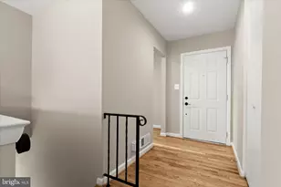 10410 Rutland Pl, Hyattsville, MD 20783 - Photo 3